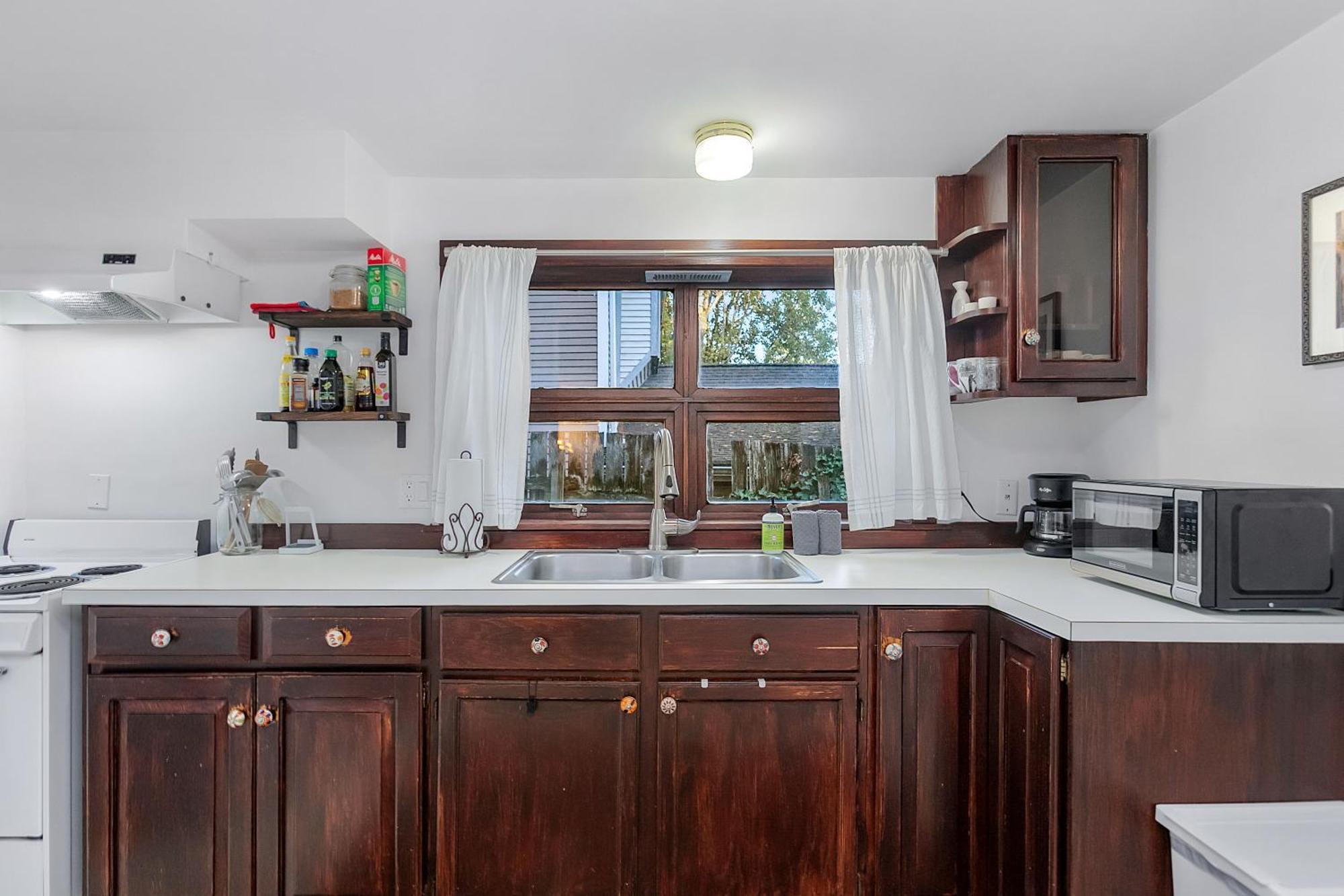 Zen Garden Basement Apartment Seattle
